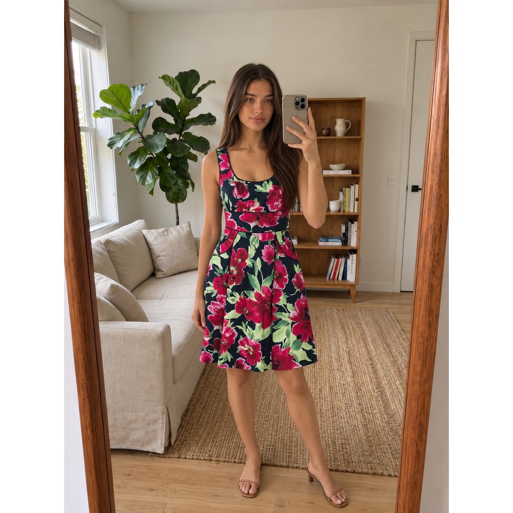 Donna Ricco Floral Dress 8 Black Sleeveless Knee Length Romantic Retro Preppy